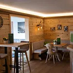 Haeuserl Im Wald Hotel