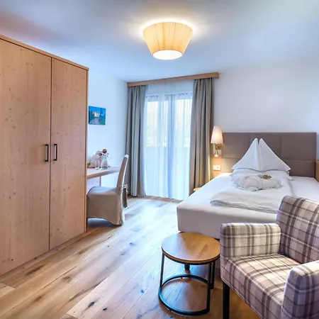 Hotel Haeuserl Im Wald