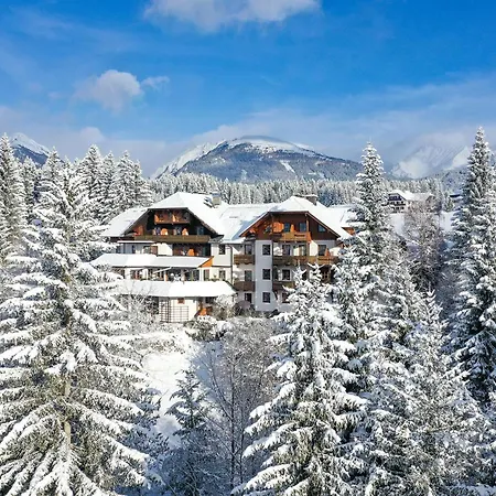 Hotel Haeuserl Im Wald 3*