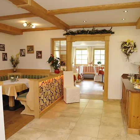 Hotel Häuserl Im Wald 3*