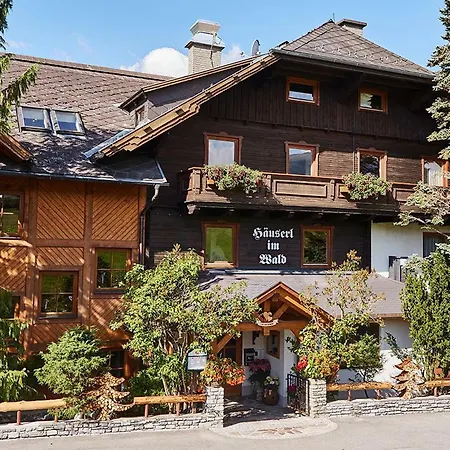 Hotel Häuserl Im Wald Mariapfarr
