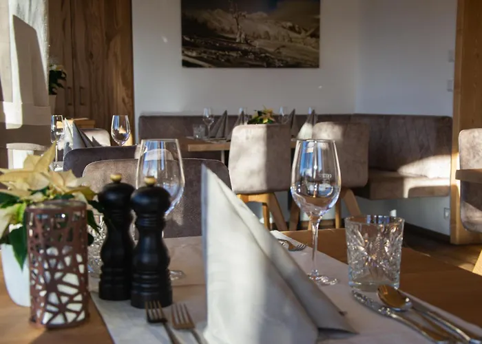 Hotel Haeuserl Im Wald 3*